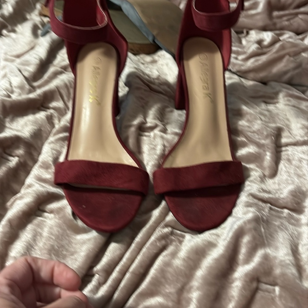 Allegra K Red Heels with Elegant Design